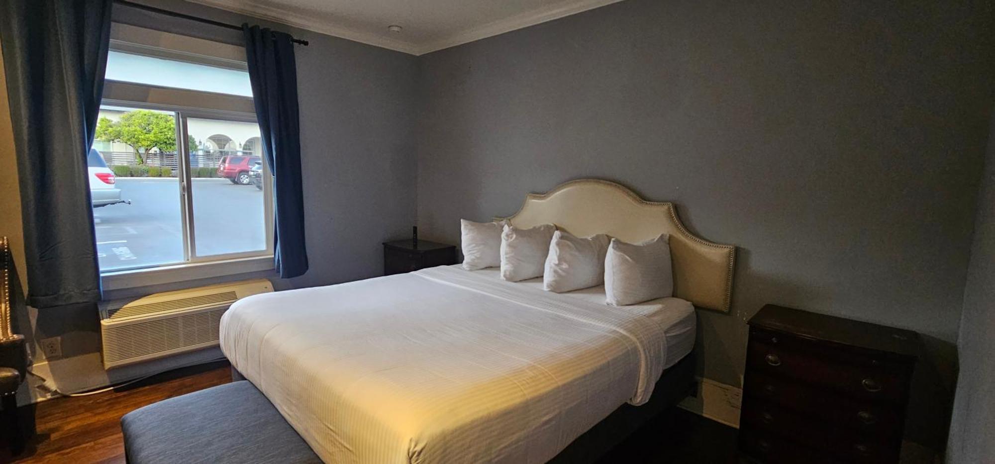Casablanca Inn On The Beach Санта-Круз Номер фото
